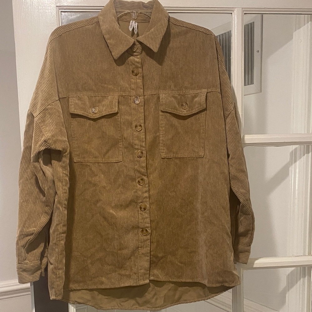 Live 4 Truth size Medium shirt good condition